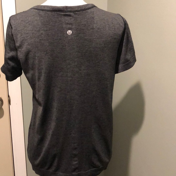 Lululemon - Picture 5 of 5